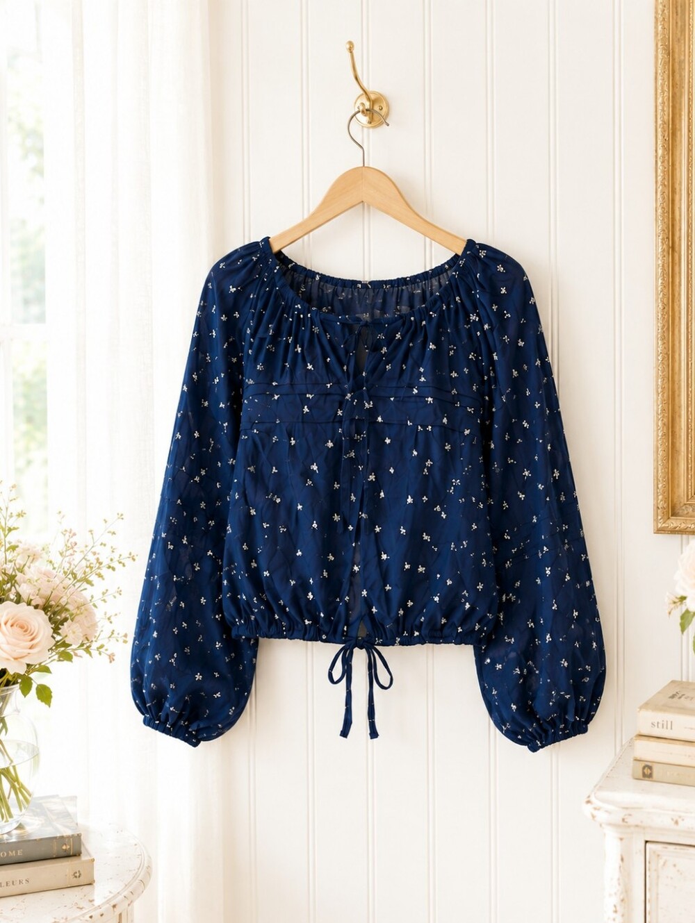Universal Thread Navy Floral Peasant Blouse Boho Tie Neck Top Size Small - Picture 5 of 8
